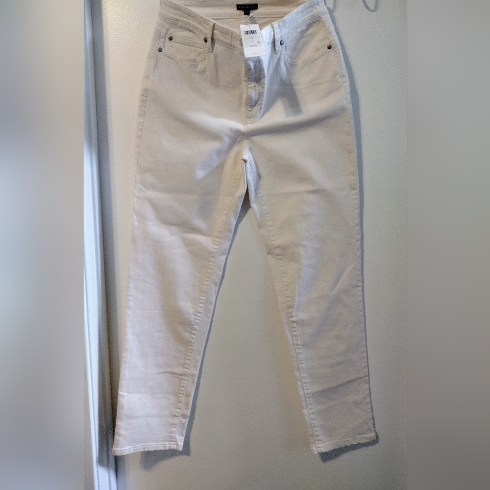 NWT Eileen Fisher Off White Slim High Waisted Jeans Size 10 $178 Original Price